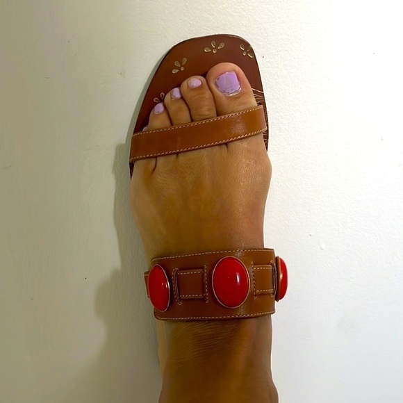 KATE SPADE Women’s Camel Embellished Leather Sandals - Size 6 - Picture 3 of 5